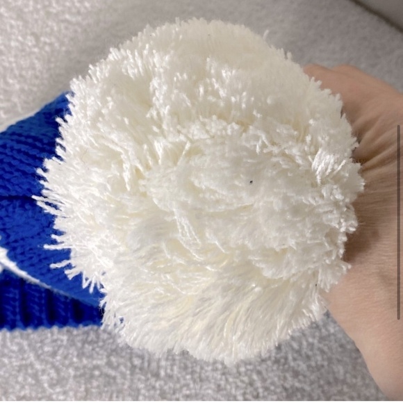5/$25 Bula Blue White Jacquard Knit Big White Toque Beanie With Pom Pom - Picture 4 of 8